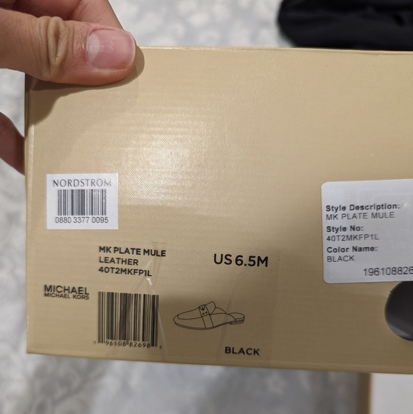 Michael KORS MK Plate Mule With Gold Details Size 6.5 - Picture 9 of 9